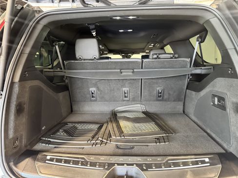 Used 2021 Cadillac Escalade ESV Sport w/ Driver Assist Tech Package image 30