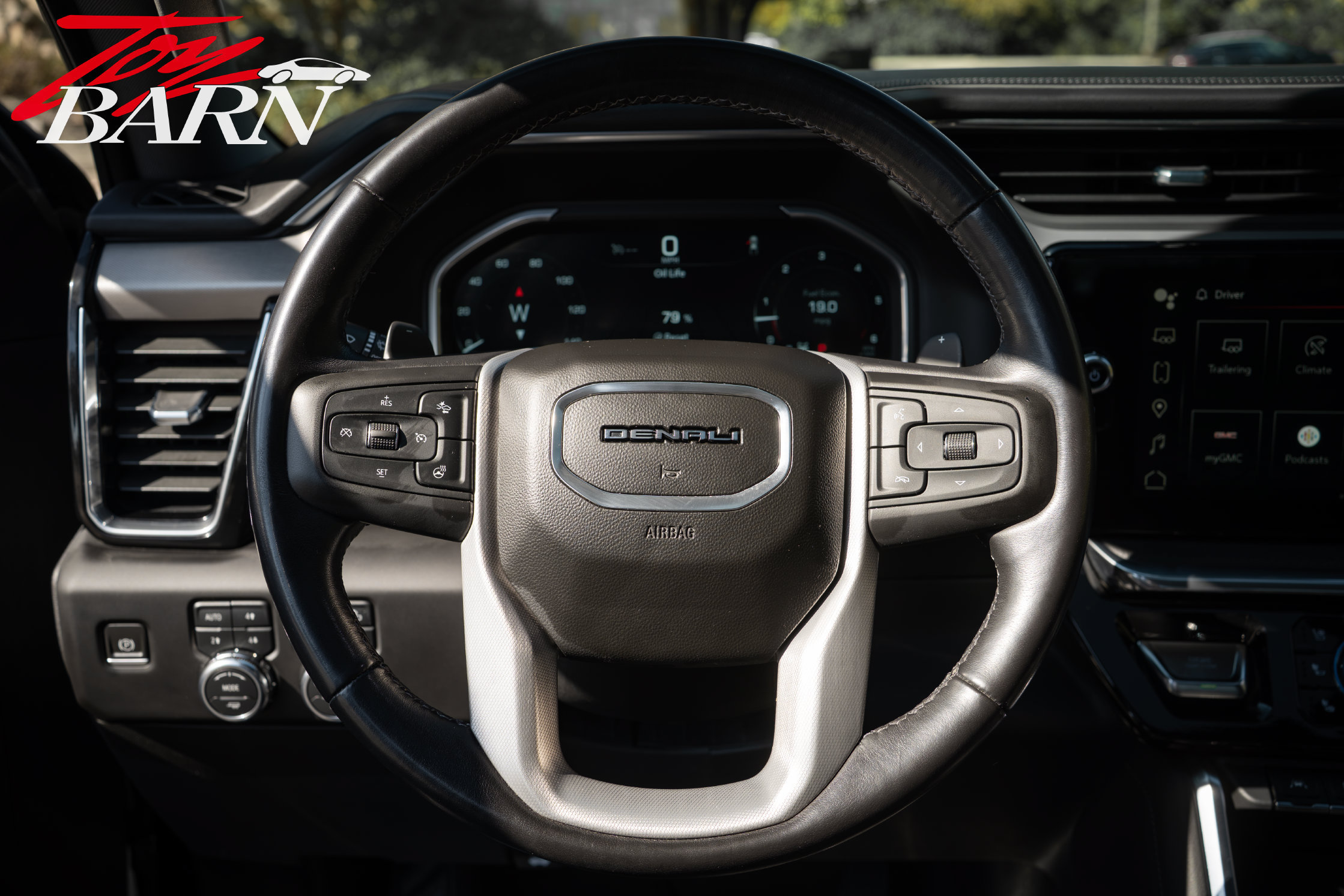 Used 2022 GMC Sierra 1500 Denali AWD/4WD image 32