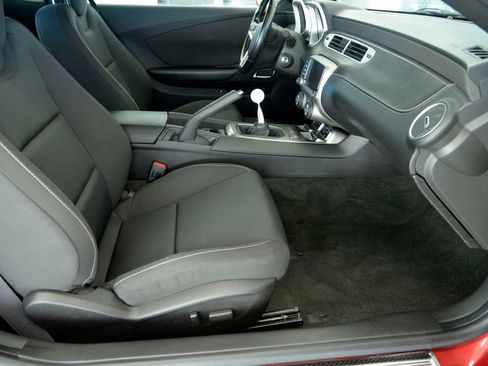 Used 2014 Chevrolet Camaro SS w/ RS Package image 29