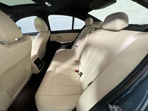 Used 2021 BMW 330i xDrive Sedan w/ Premium Package image 25