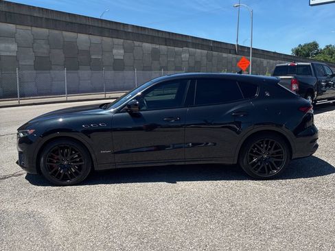 Used 2021 Maserati Levante S GranSport AWD/4WD image 10