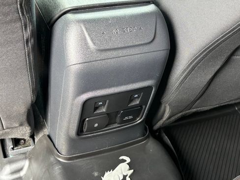 Used 2023 Ford Bronco Outer Banks AWD/4WD image 15