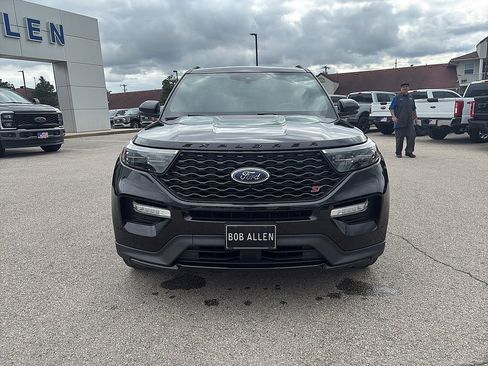 Used 2022 Ford Explorer ST w/ Equipment Group 401A AWD/4WD image 10