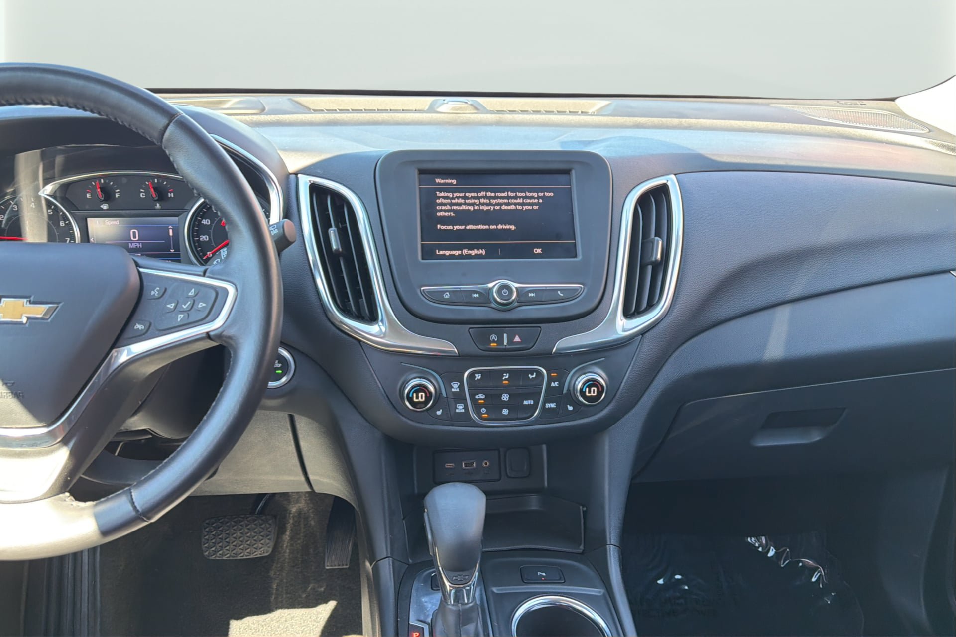 Used 2022 Chevrolet Equinox LT AWD/4WD image 15