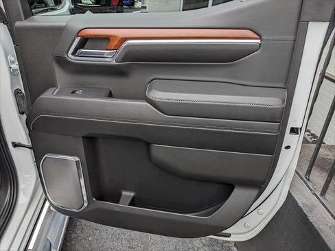 Used 2022 GMC Sierra 1500 Denali w/ Technology Package image 17