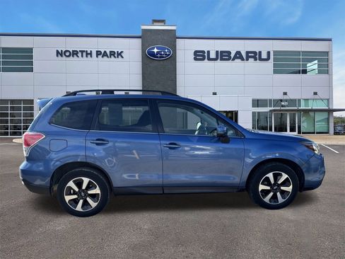 Used 2018 Subaru Forester 2.5i Limited image 2