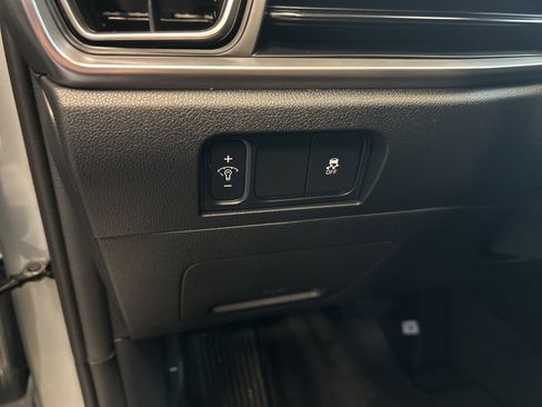 New 2026 Kia Sorento LX FWD image 16