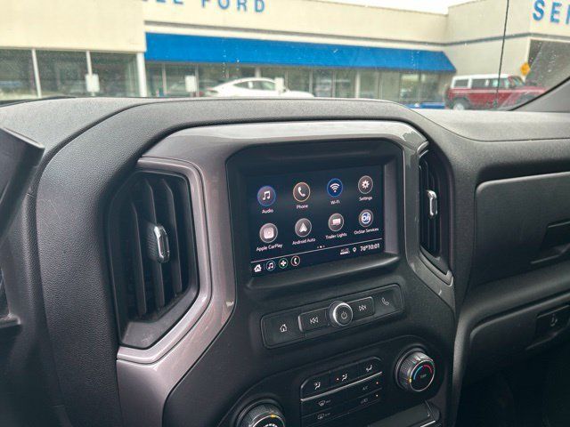 Used 2019 Chevrolet Silverado 1500 Custom w/ Custom Max Trailering Package AWD/4WD image 7