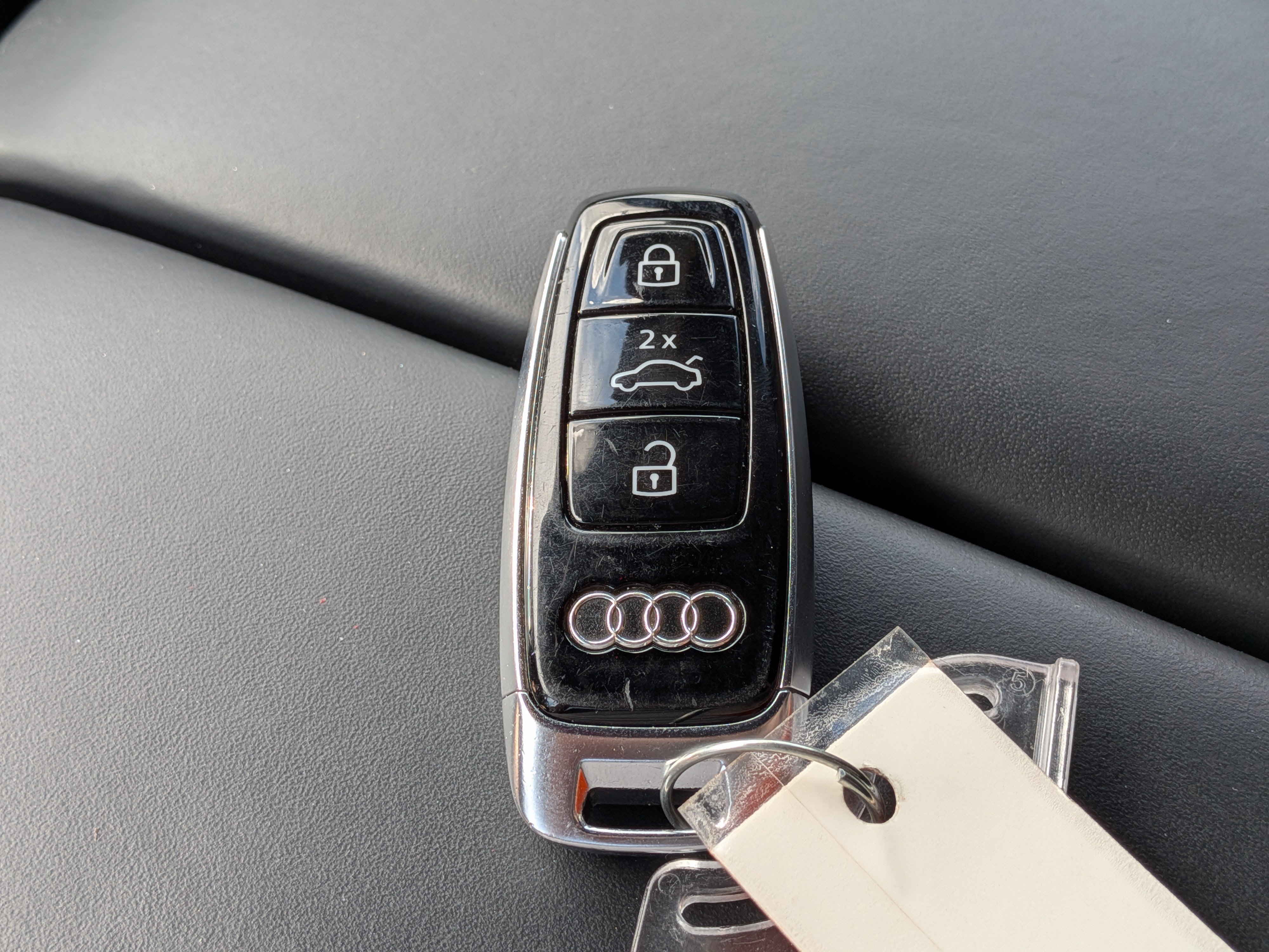 Used 2022 Audi A8 L 3.0T w/ Executive Package AWD/4WD image 34