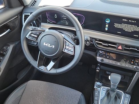 Used 2026 Kia Seltos S AWD/4WD image 5
