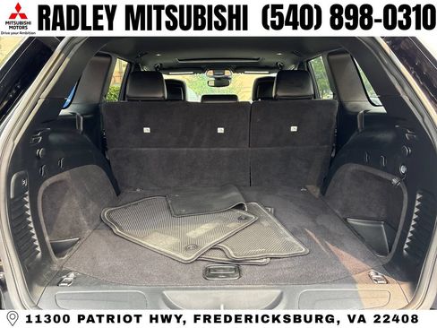 Used 2020 Jeep Grand Cherokee Limited AWD/4WD image 14