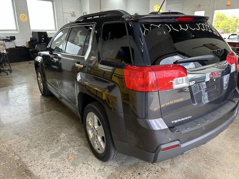 Used 2015 GMC Terrain SLT w/ Chrome Appearance Package image 4