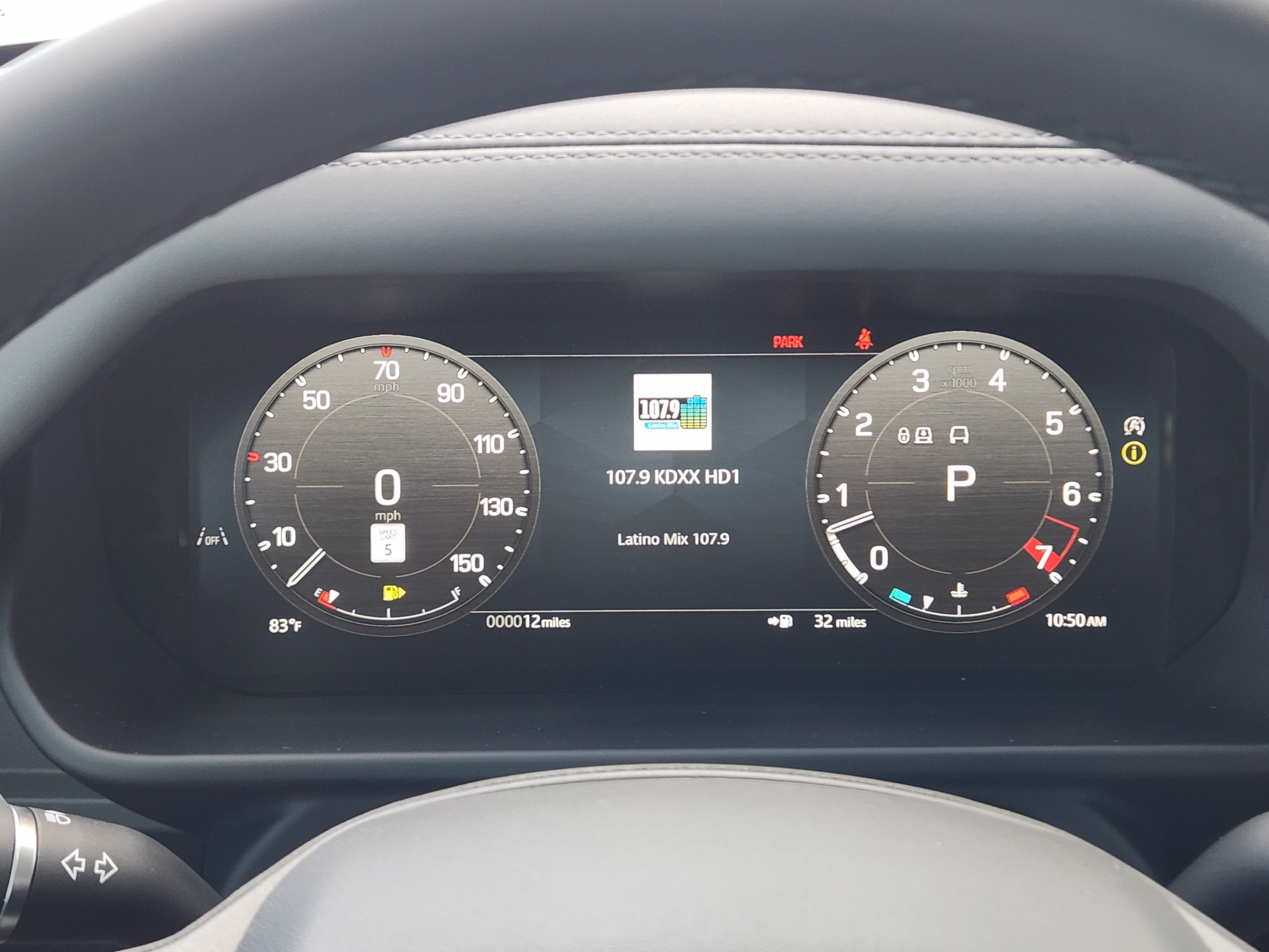 New 2026 Land Rover Defender 110 X-Dynamic SE AWD/4WD image 15