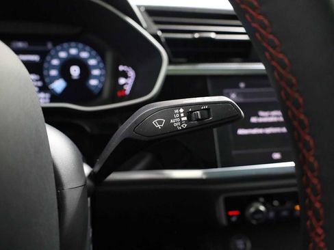 Certified 2025 Audi Q3 2.0T Premium Plus w/ Premium Plus Package image 28