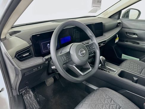 New 2026 Nissan Kicks SV w/ SV Premium Package FWD image 14