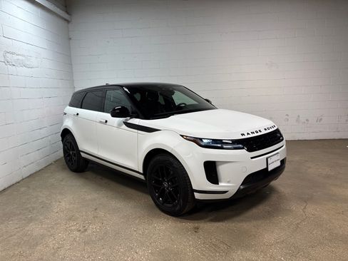 Used 2026 Land Rover Range Rover Evoque S AWD/4WD image 4