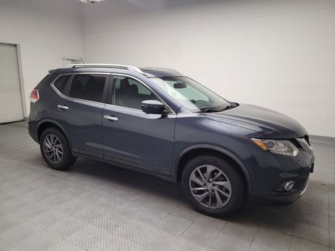 Used 2016 Nissan Rogue SL w/ SL Premium Package FWD image 11