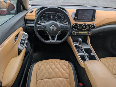 Used 2020 Nissan Sentra SV w/ SV Premium Package FWD image 9