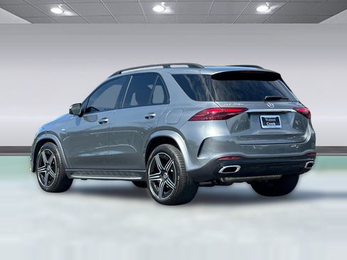 Used 2025 Mercedes-Benz GLE 450e 4MATIC image 3