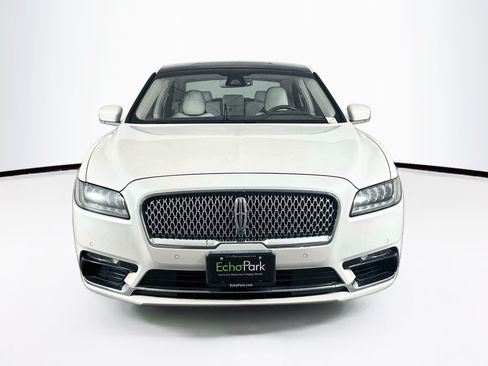 Used 2018 Lincoln Continental Black Label AWD/4WD image 2