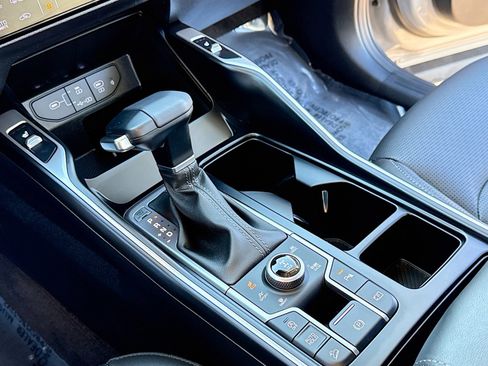 New 2025 Kia Sorento X-Line EX image 11