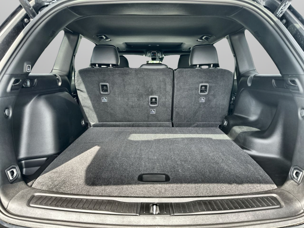 New 2025 Jeep Grand Cherokee Altitude RWD image 30