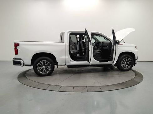 Used 2020 Chevrolet Silverado 1500 RST AWD/4WD image 17
