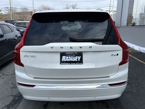 Certified 2023 Volvo XC90 B6 Plus w/ Protection Package Premier image 26