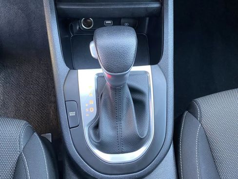 Used 2024 Kia Forte LX image 16