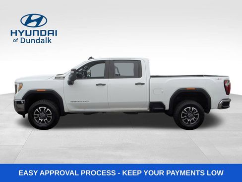 Used 2023 GMC Sierra 3500 Pro w/ Convenience Package image 2