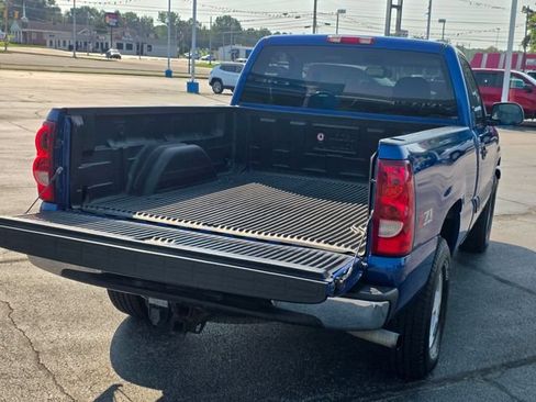 Used 2003 Chevrolet Silverado 1500 LS w/ Suspension Package, Off-Road AWD/4WD image 12