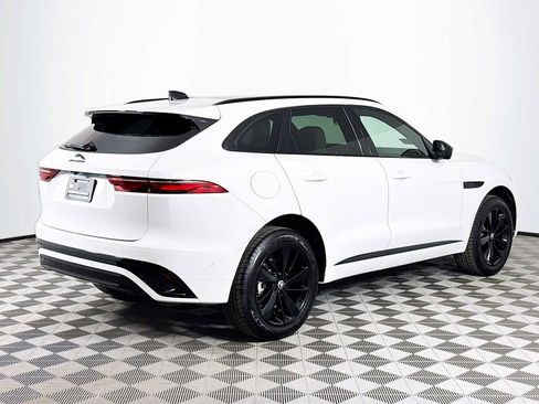 New 2025 Jaguar F-PACE R-Dynamic S image 4