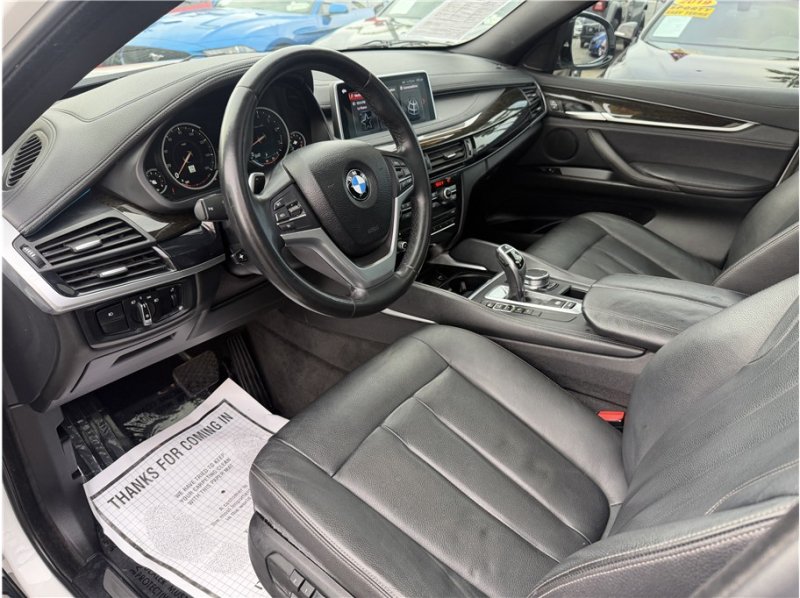 Used 2019 BMW X6 sDrive35i w/ Convenience Package RWD image 15