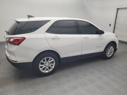 Used 2019 Chevrolet Equinox LS AWD/4WD image 10