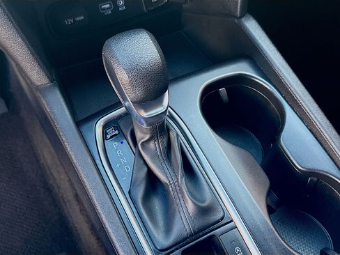 Used 2019 Hyundai Santa Fe SEL image 13