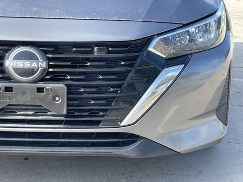 Used 2024 Nissan Sentra SV FWD image 8