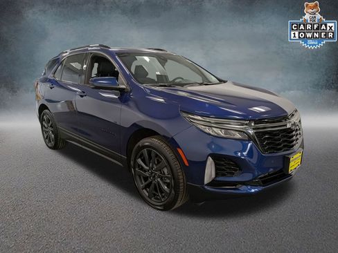 Used 2023 Chevrolet Equinox RS AWD/4WD image 3