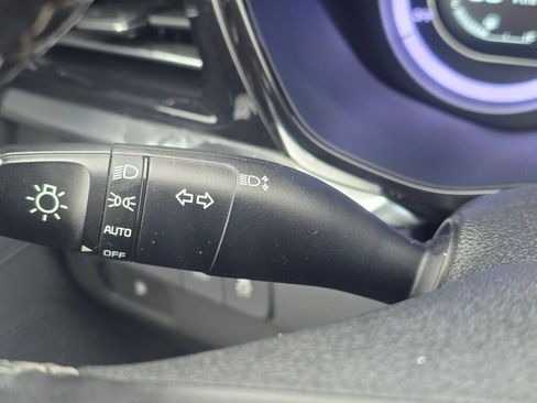 Used 2020 Kia Niro LXS image 26