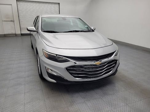 Used 2019 Chevrolet Malibu LT image 14