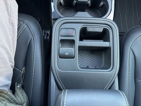 New 2025 Ford Mustang Mach-E Premium w/ Interior Protection Package AWD/4WD image 38