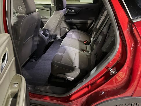 Certified 2024 Chevrolet Blazer LT w/ Convenience Package image 4