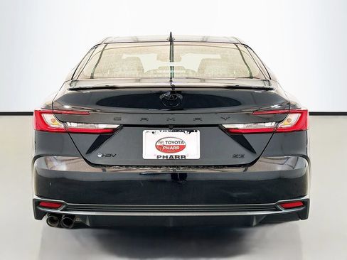 New 2026 Toyota Camry SE w/ Convenience Package FWD image 5
