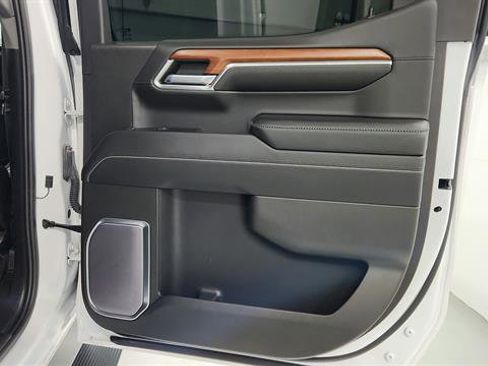 Used 2022 GMC Sierra 1500 Denali image 31