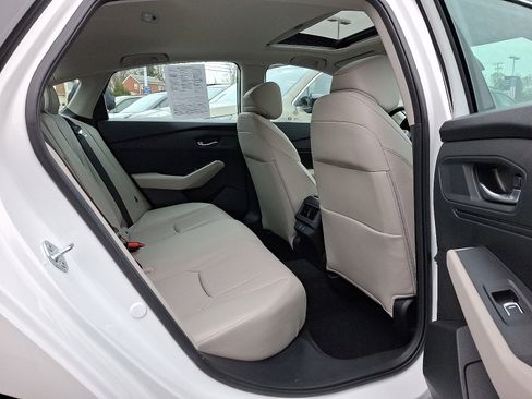 Used 2023 Honda Accord EX-L image 40