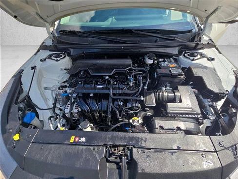 Used 2025 Kia K4 FWD image 20
