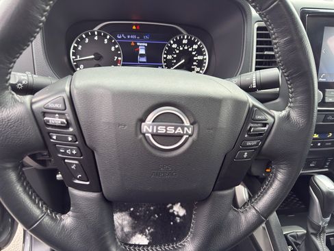 Certified 2024 Nissan Frontier SV w/ SV Convenience Package image 15