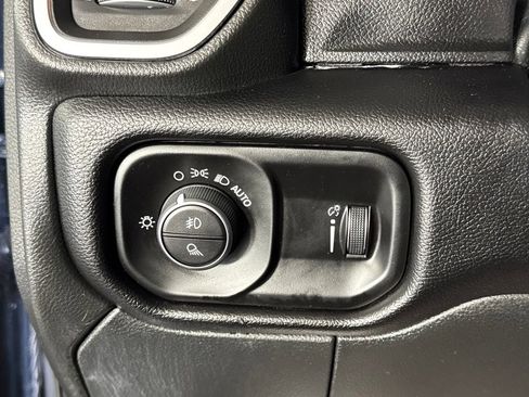 Used 2026 RAM 2500 Big Horn AWD/4WD image 21