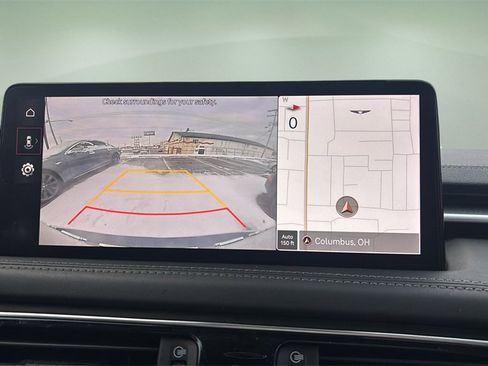 Used 2023 Genesis G70 2.0T image 22