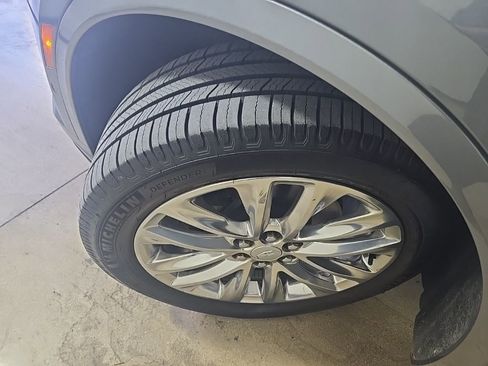 Used 2020 Cadillac XT6 Premium Luxury image 17