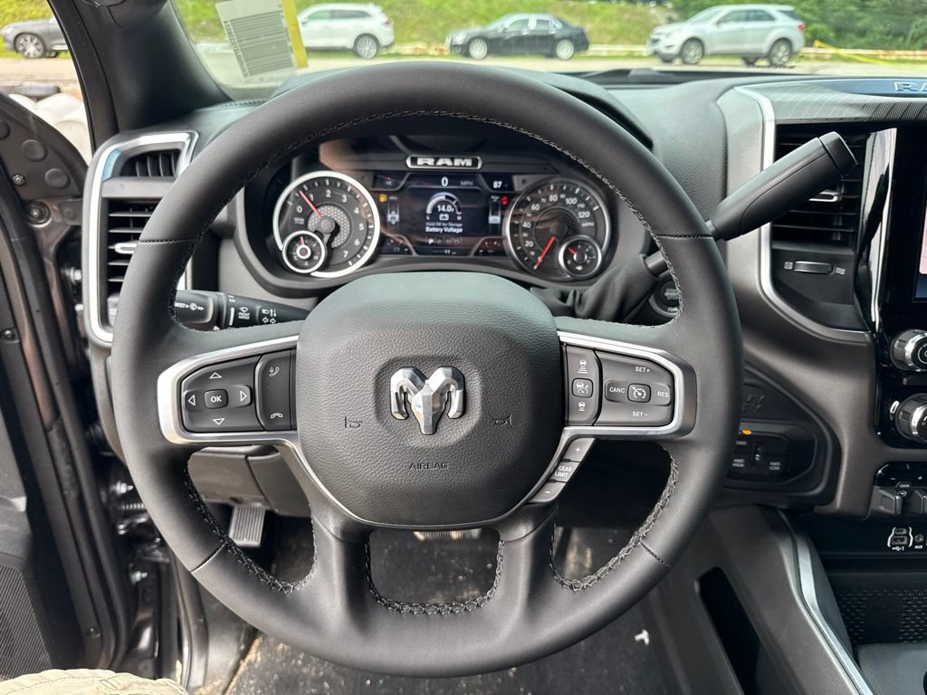 New 2026 RAM 2500 Big Horn AWD/4WD image 10